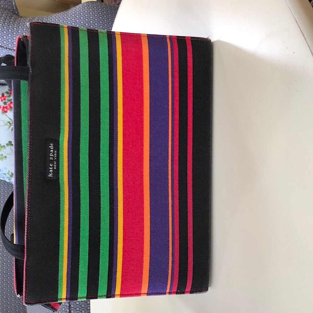 Kate Spade multi-color purse, excellent condition, 11’ wide & 8 in high